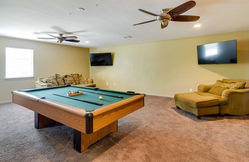 Texas City House | 455 m² House ∙ 4 bedrooms ∙ 10 guests