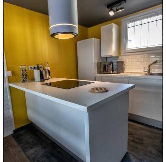 Feuillat Desgenettes Apartment | 46 m² Apartment ∙ 2 bedrooms ∙ 6 guests