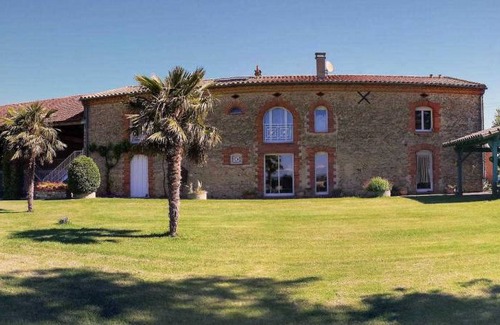 Avignonet-Lauragais House | 46 m² Gîte ∙ 1 bedroom ∙ 4 guests