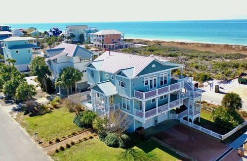 Seagrass House | 463 m² House ∙ 5 bedrooms ∙ 17 guests