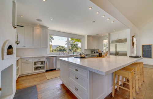 Carpinteria House | 464 m² House ∙ 4 bedrooms ∙ 7 guests