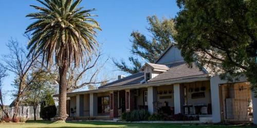 Vredefort Villa | 466 Vaal de Grace
