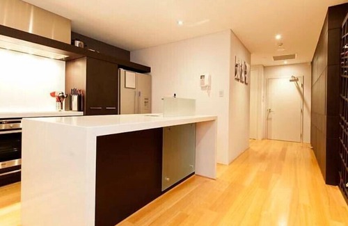 Perth Central Business District Apartment | 47 Breathtaking City RiverViews 2BR+Park