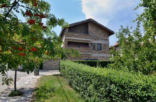 Velingrad Villa | 470 m² Villa ∙ 8 bedrooms ∙ 19 guests