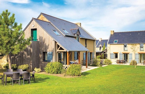 Kerroch House | 48 m² House ∙ 2 bedrooms ∙ 6 guests