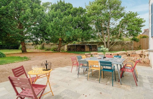 Saint-Briac-sur-Mer Villa | 480 m² Villa ∙ 10 bedrooms ∙ 14 guests