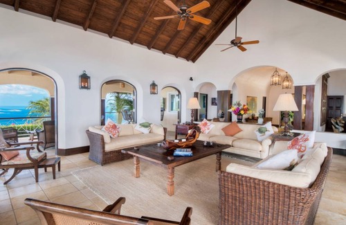 Belmont House | 483 m² House ∙ 5 bedrooms ∙ 10 guests