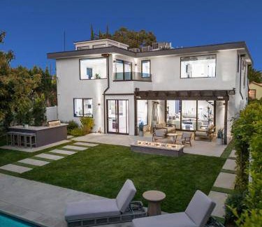 Melrose Villa | 483 m² Villa ∙ 6 bedrooms ∙ 12 guests