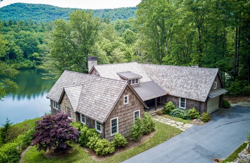 Lake Toxaway House | 488 m² House ∙ 3 bedrooms ∙ 11 guests