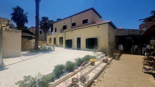 Zikhron Ya'aqov Cabin | 49 Boutique