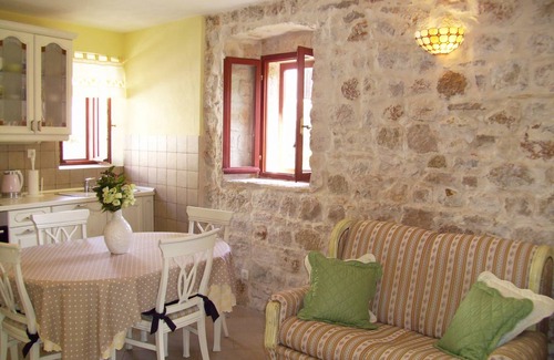 Komiza Apartment | 49 m² Apartment ∙ 2 bedrooms ∙ 4 guests