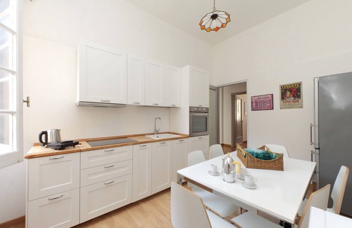 Quartiere XV Della Vittoria Apartment | 4BNB - Chinotto Spacious Apartment