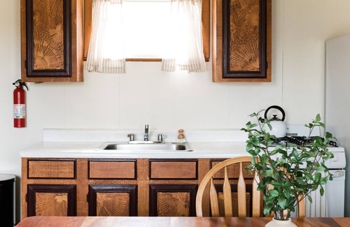 Strasburg Apartment | #5 Beaver Creek Cabin