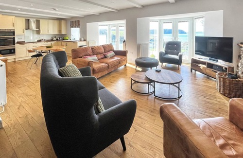 Little Haven Cottage | 5 bedroom accommodation in Little Haven, near Haverfordwest