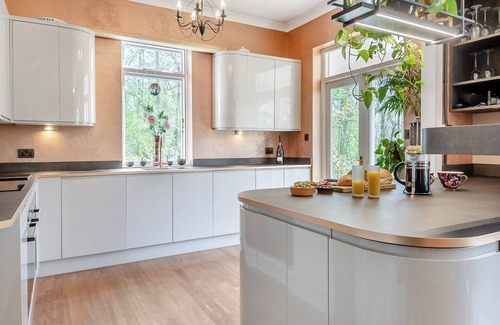 Geldeston Cottage | 5 bedroom accommodation in Geldeston, near Beccles