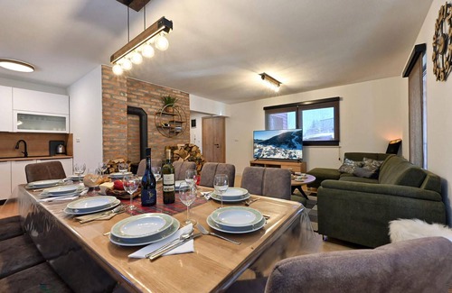 Jasenak House | 5 bedroom amazing home in Jasenak