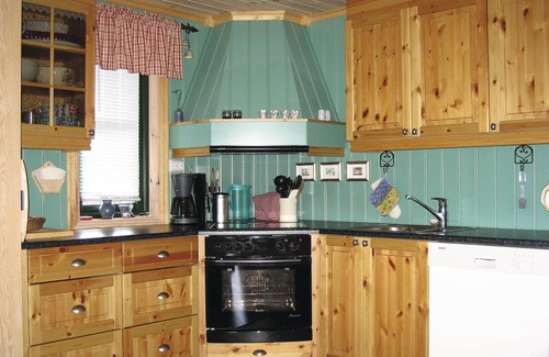 Kvinesdal House | 5 bedroom amazing home in Kvinlog