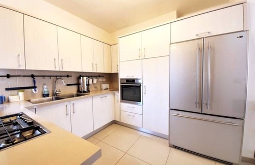 Netanya Condo | 5 bedroom condo near the beach in Netanya, Israel!n