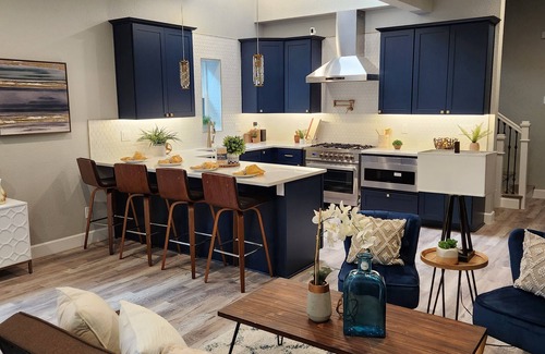 Uptown House | 5 bedrooms 3 baths 2800 sqft Heart of Denver Downtown!