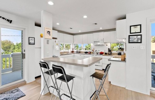 Loveladies House | 5 BEDROOMS ON PRIVATE LANE!