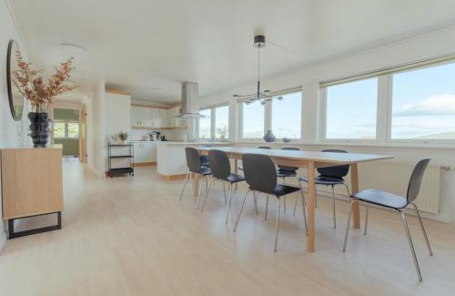Torshavn Apartment | 5 BR Penthouse Apartment/Downtown/Marina