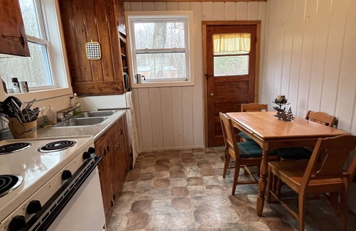 Grand Rapids House | #5 Charming Cabin on Pokegama Lake, Woodland Resort