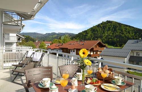 Kalzhofen Apartment | 5* Holiday apartment Bergahorn