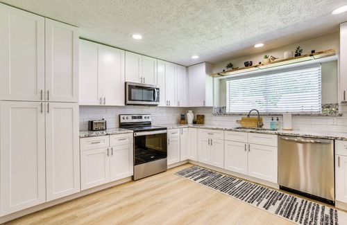 Atascocita House | 5 Mi to Lake Houston: Family Home in Humble
