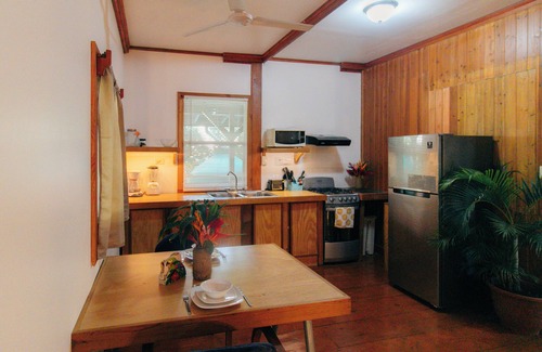 Carenero Island Apartment | 5 min Walk to Surf: Private 2BR/1BA + Ocean & Jungle Views