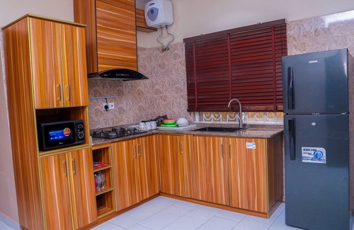 Uyo Apartment | 5 minutes drive from Tropicana Entertainment Centre