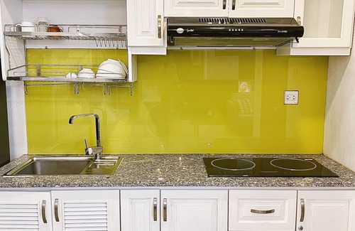 Bach Dang Riverside Apartment | 5 minutes to city centre - unique 1 br apartment