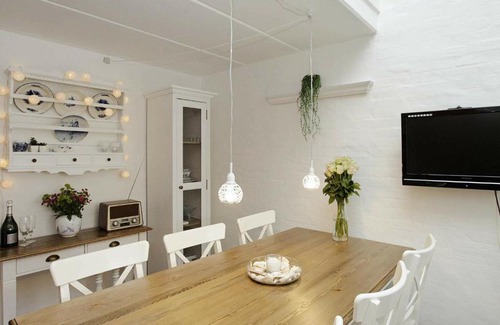 Blavand Strand House | 5 person holiday home in Bl vand