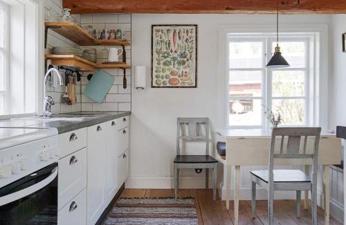 Flen Municipality House | 5 person holiday home in Mellösa