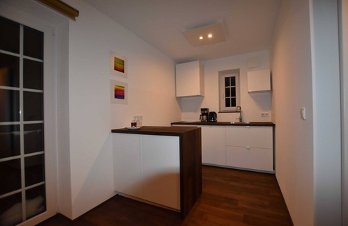 Rimsting Apartment | 5-star - Apartment with balcony in Landhausvilla am Chiemsee