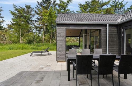 Sømarken House | 5 star holiday home in Aakirkeby