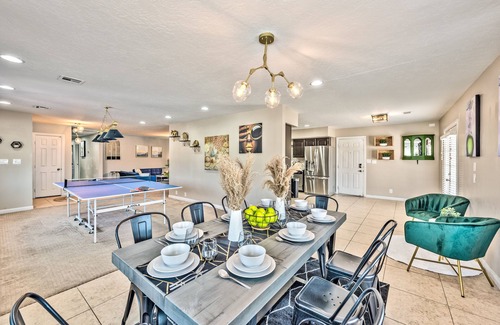 Enterprise Villa | 5 stars Villa! Modern Central! Big Pool & Back Yard!