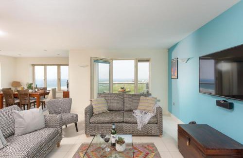Newquay House | 5 The Vista, Newquay