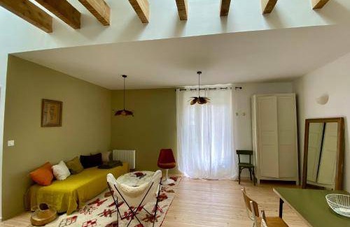 Lons-le-Saunier Apartment | 50 m² Apartment ∙ 1 bedroom ∙ 3 guests