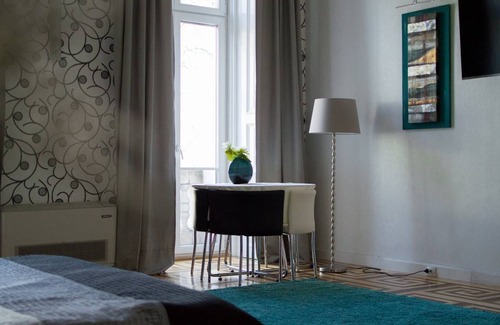 Palace District Apartment | 50 m² Apartment ∙ 1 bedroom ∙ 2 guests