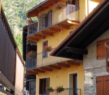 Valpelline Apartment | 50 m² Apartment ∙ 2 bedrooms ∙ 5 guests
