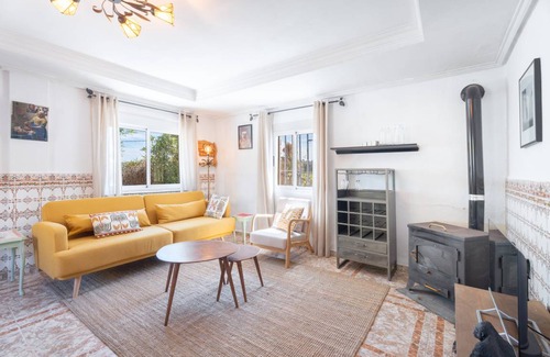 Torrent House | 50 m² House ∙ 2 bedrooms ∙ 4 guests