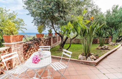 Ascea House | 50 m² House ∙ 2 bedrooms ∙ 4 guests
