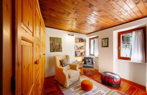 Pontboset House | 50 m² House ∙ 1 bedroom ∙ 2 guests