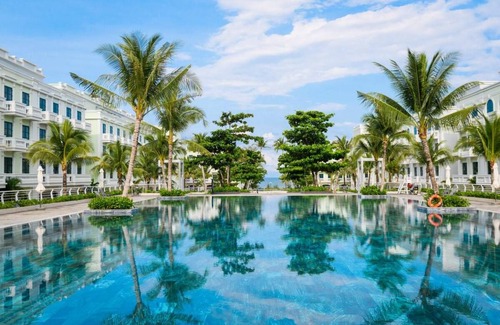 Duong To House | 500 m² House ∙ 9 bedrooms ∙ 18 guests