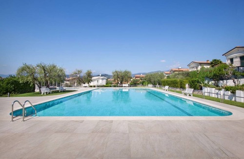 Cisano Villa | 500 m² Villa ∙ 4 bedrooms ∙ 8 guests