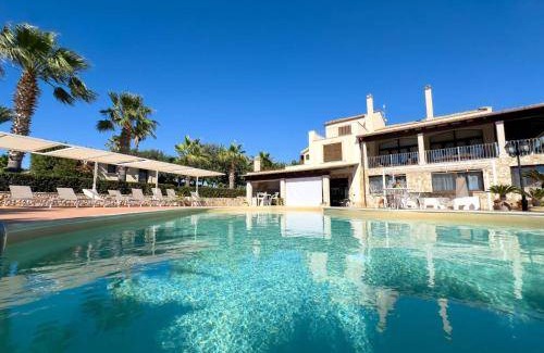 Paceco Villa | 500 m² Villa ∙ 6 bedrooms ∙ 15 guests