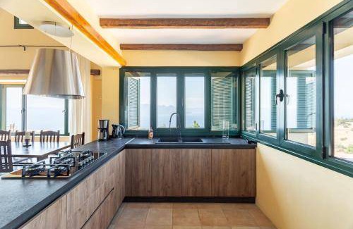 Kontos Villa | 500 m² Villa ∙ 8 bedrooms ∙ 20 guests