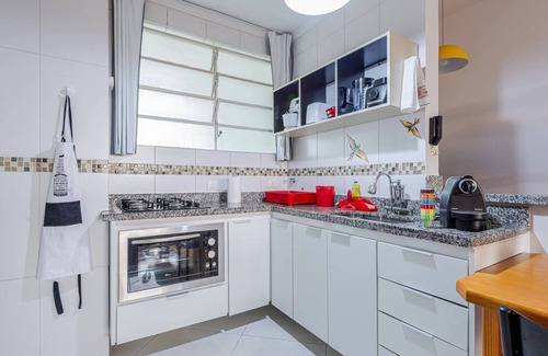 Consolacao Apartment | 500Mbps *QBed*Smart Tvs *Garage*645 sq. ft. w/view