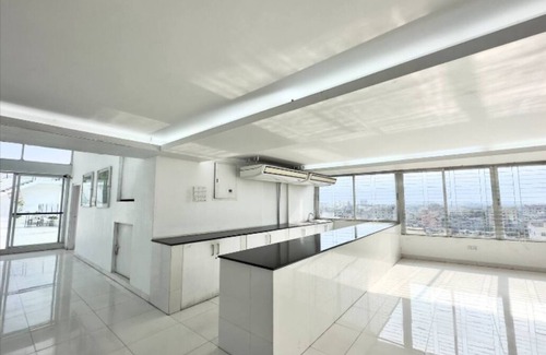 Dhaka Apartment | 500sqft,7 Luxury Apartment for 4 people, Bashundhara