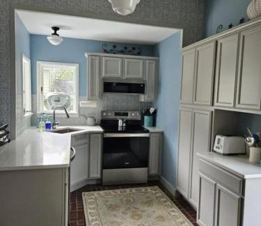 Richland Center Ski Chalet | 512 Maon House Bed and Breakfast